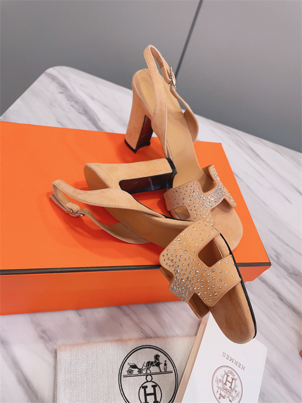 H Sandals