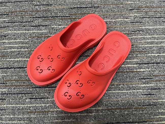 Gucci Slide 34