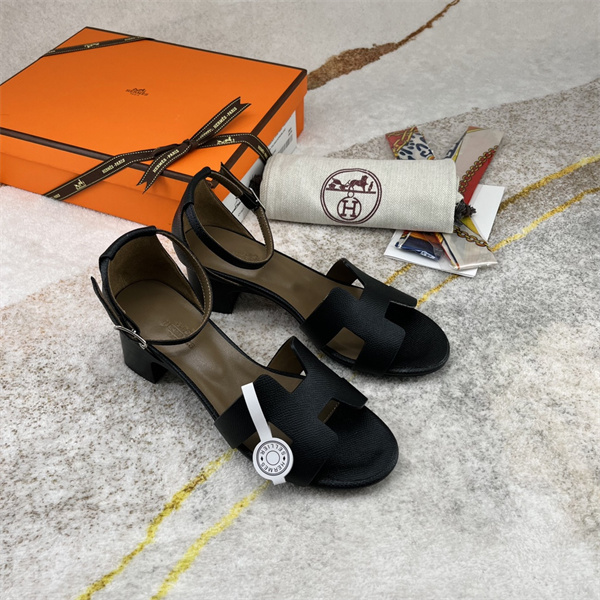 H Sandals
