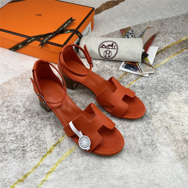 H Sandals