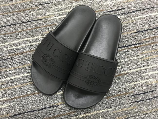 Gucci Slide 77