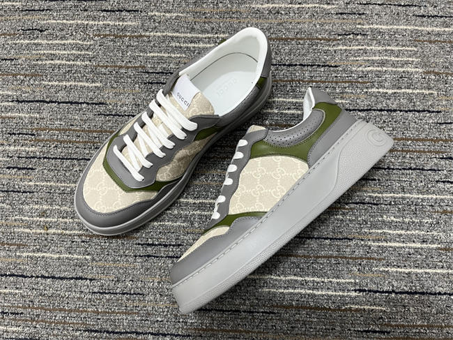 Gucci Low Top Sneaker 2