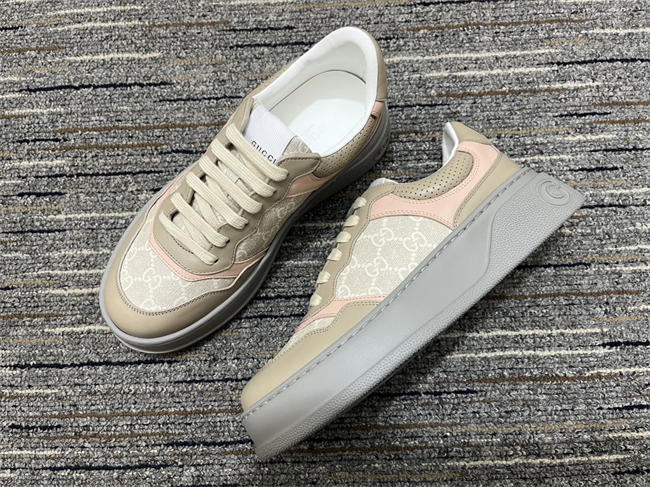 Gucci Low Top Sneaker 10
