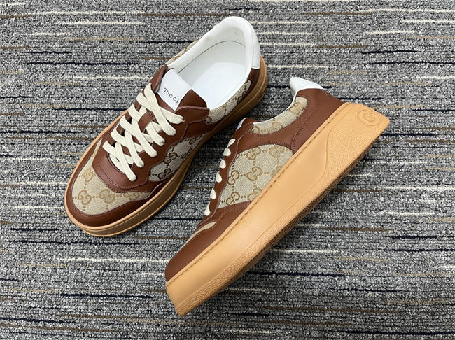 Gucci Low Top Sneaker 16