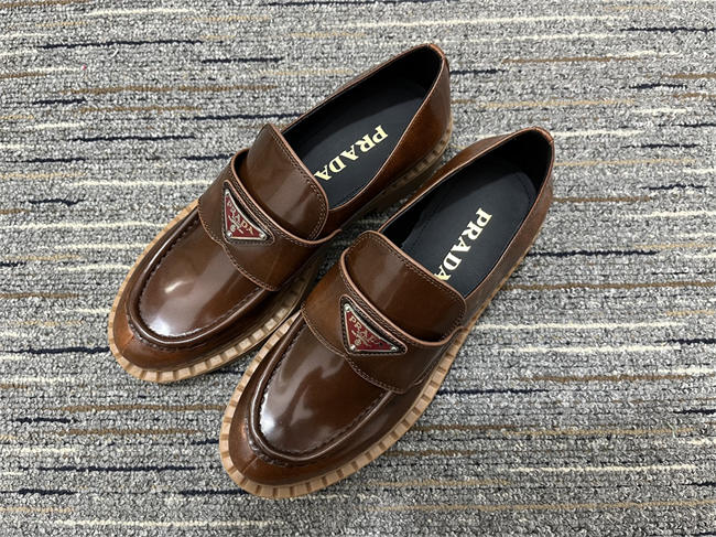 Prada Loafer Women  3