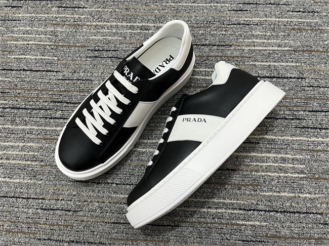 Prada Sneaker 21
