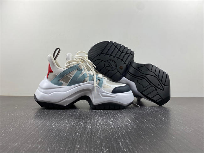 1 Vuitton Archlight Sneakers LV 3