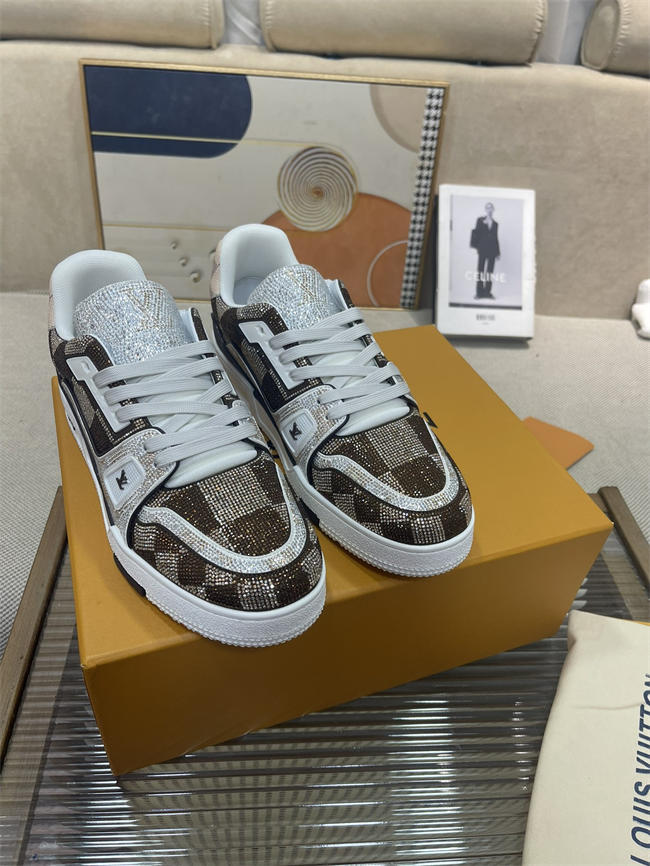 Lv Trainer Sneaker 2