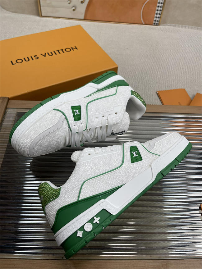 Lv Trainer Sneaker 4