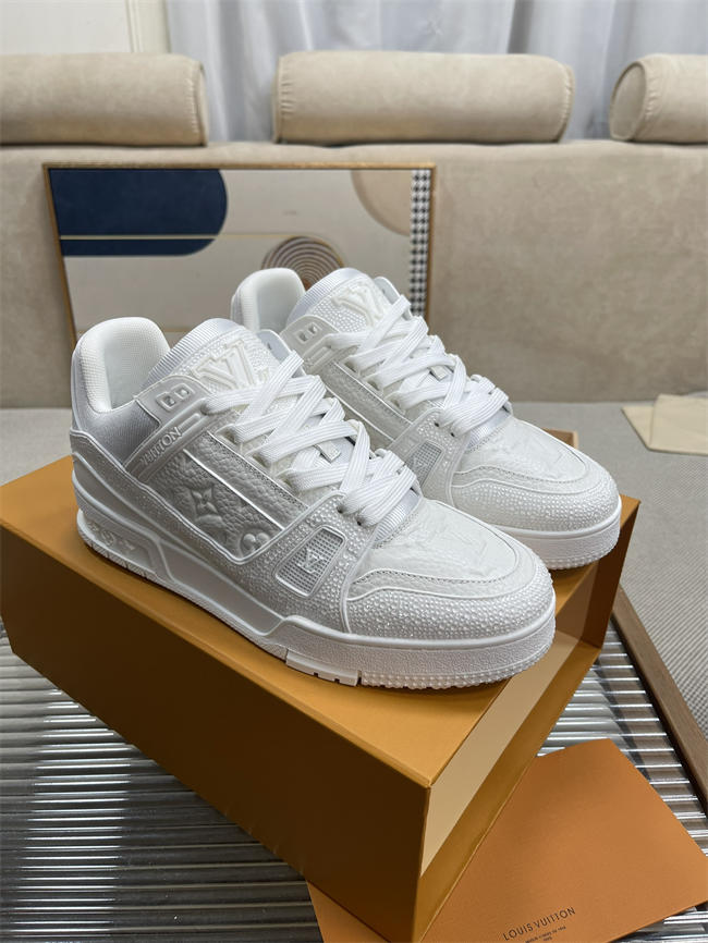 Lv Trainer Sneaker 5