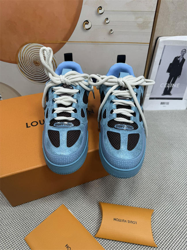 Lv Trainer Sneaker 46