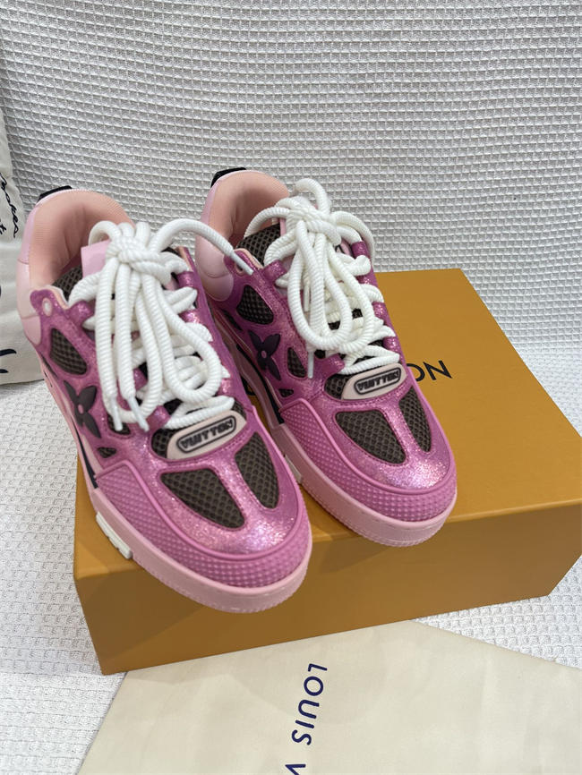 Lv Trainer Sneaker 54