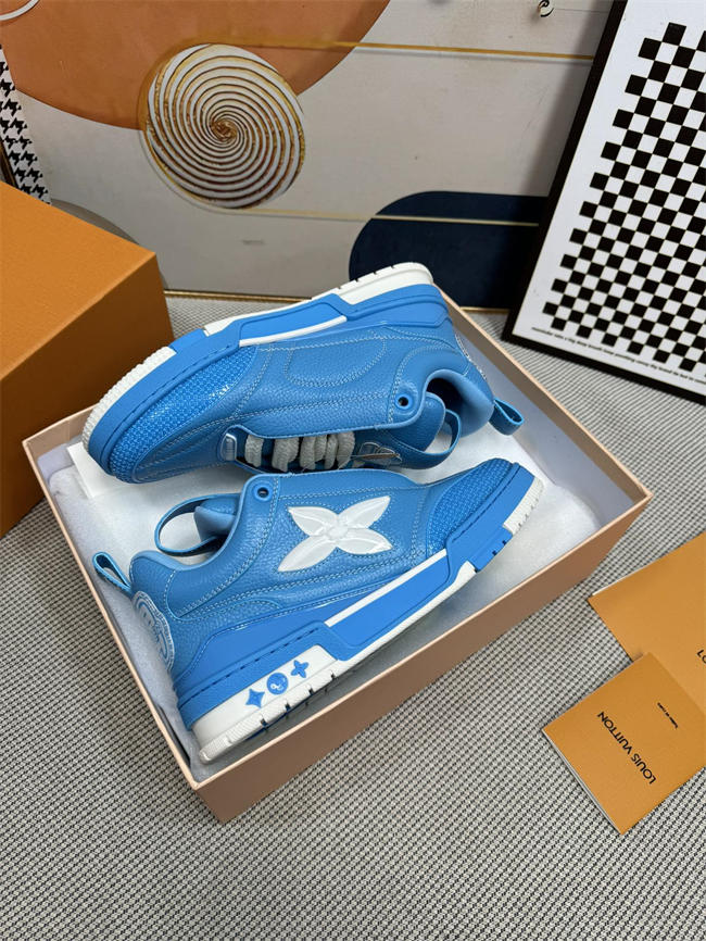 Lv Trainer Sneaker 58