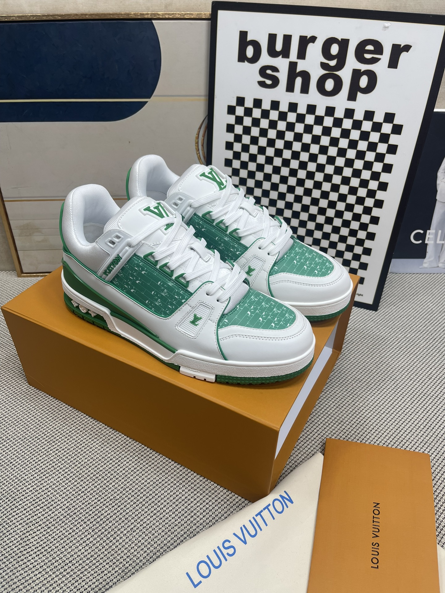 Lv Trainer Sneaker 111
