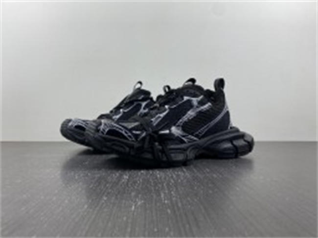 Balenciaga Phantom Sneaker 734734 W3XL1 1090