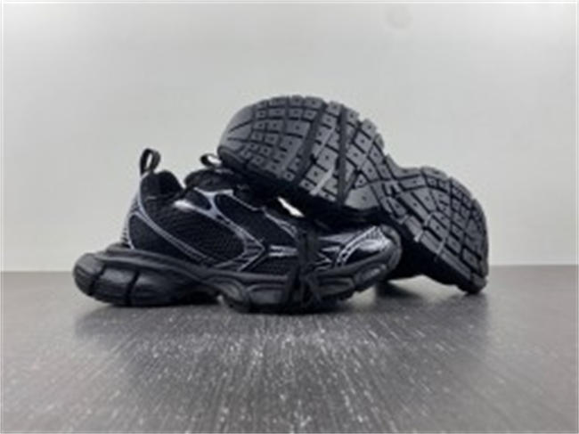 Balenciaga Phantom Sneaker 734734 W3XL1 1090