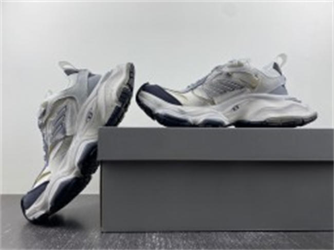 Balenciaga 785756 W2MV1 9012