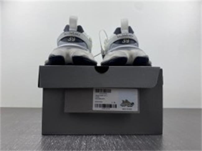 Balenciaga 785756 W2MV1 9012