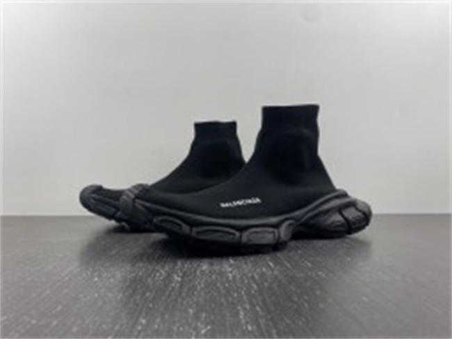 Balenciaga 758483 W2DG1 1010