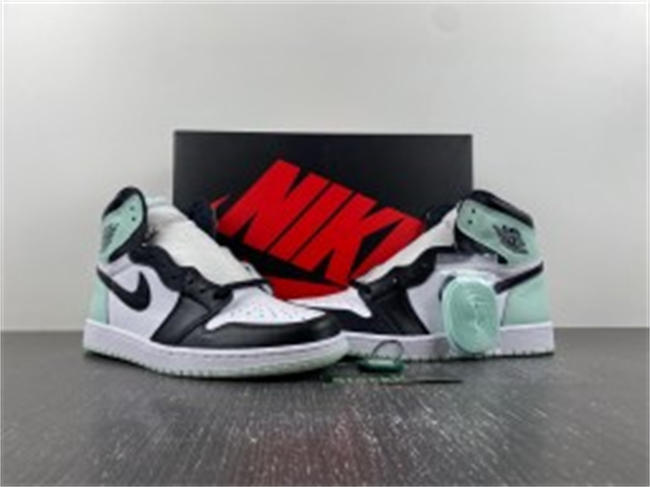 AIR JORDAN 1 RETRO HIGH OG NRG AJ1 861428 100