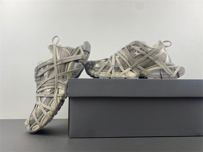 Balenciaga Phantom Sneaker 778698 W3XLL 9191