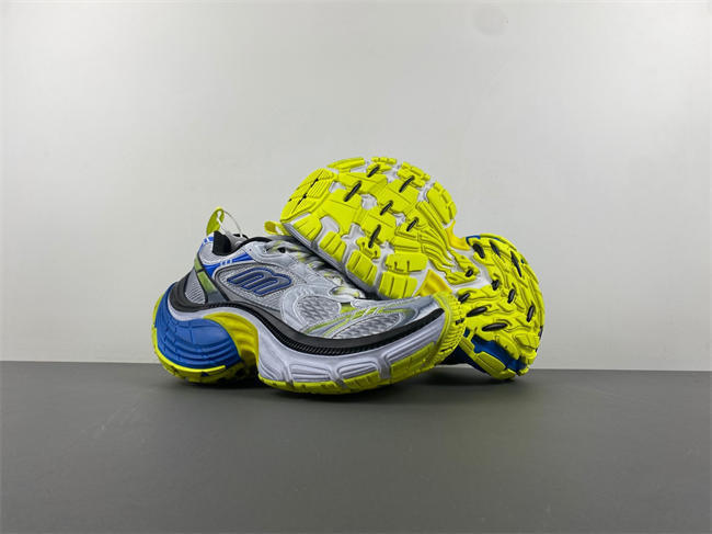 Balenciaga 12 784344 W2MV2 9741
