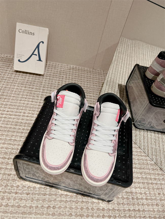 Dior x Nike Air Jordan 1