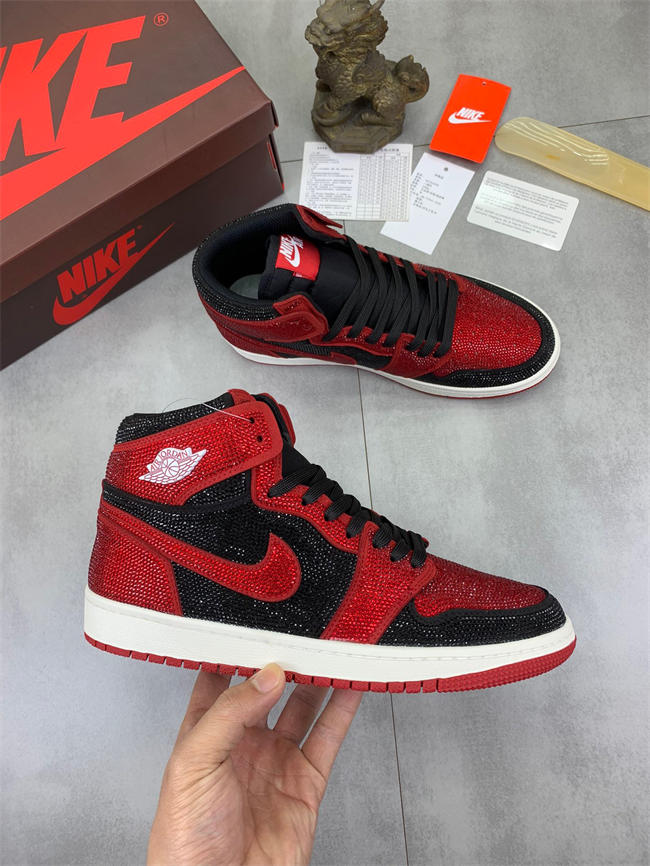Nike * Air Jordan 1 Retro High OG