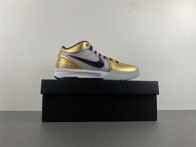 Nike Kobe 4 Protro “Gold Medal”