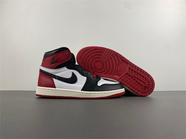Air Jordan 1 High OG “Black Toe Reimagined”   DZ5485-106