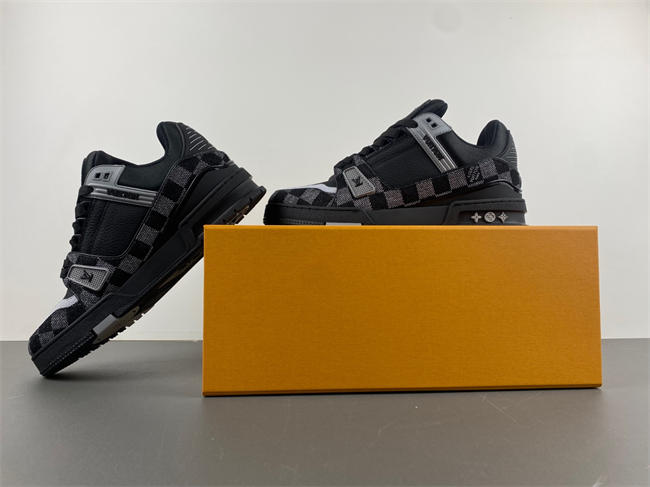 Louis Vuitton LV trainer