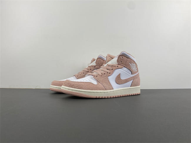 AIR JORDAN 1 MID SE 