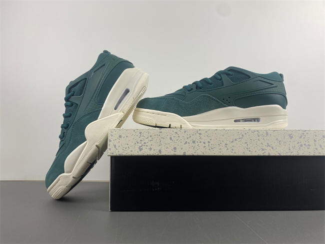 Air Jordan 4 RM「Oxidized Green」 FQ7940-300