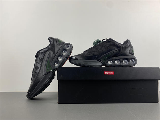 Supreme x Nike Air Max Dn “Black”  FZ4044-001
