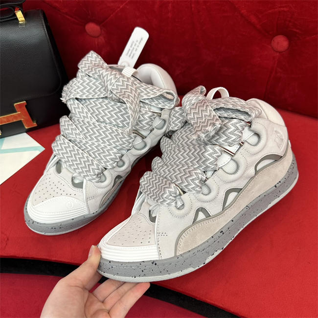 Lanvon Curb Sneaker 43
