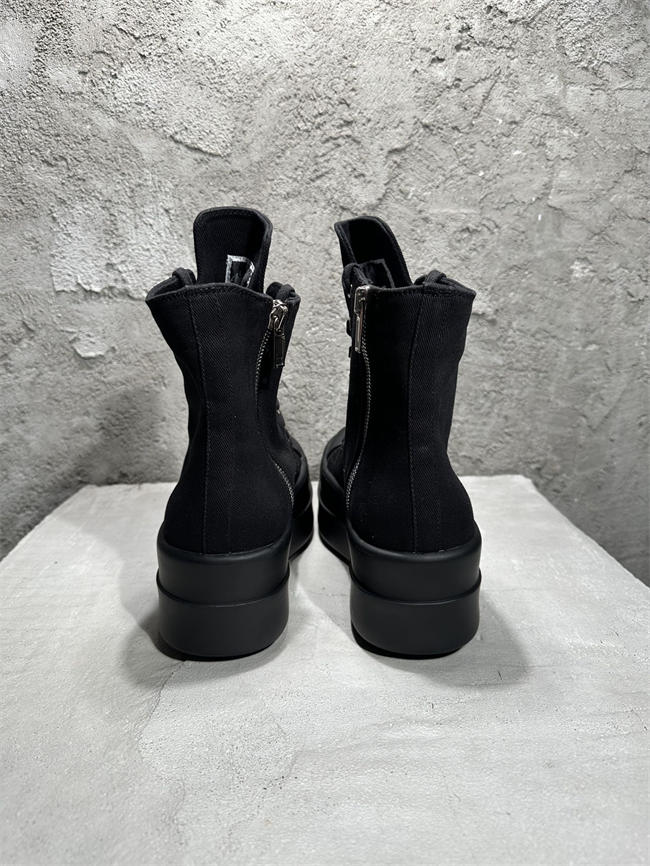 Rick Owens sneaker