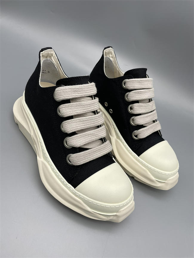 Rick Owens Low Sneaker 11