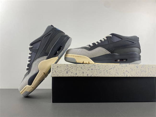 Air Jordan 4 RM FQ7938-002