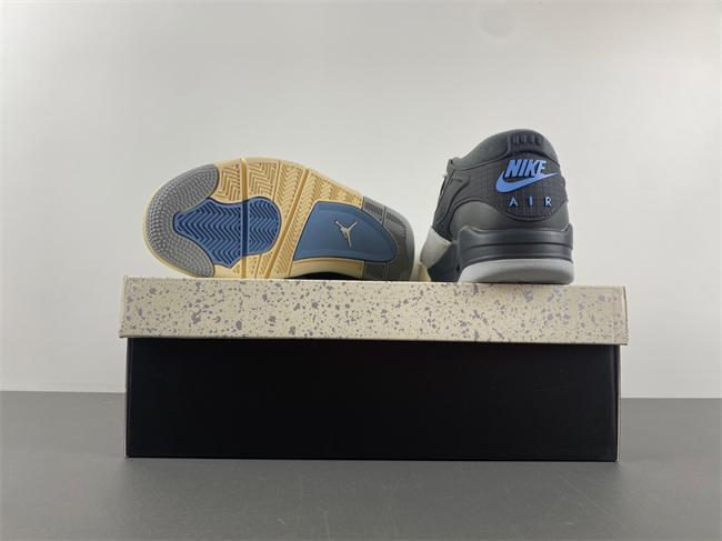 Air Jordan 4 RM FQ7938-002