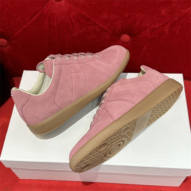ma*s*n Ma*i*la sneaker