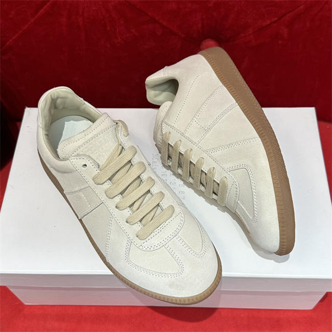 ma*s*n Ma*i*la sneaker