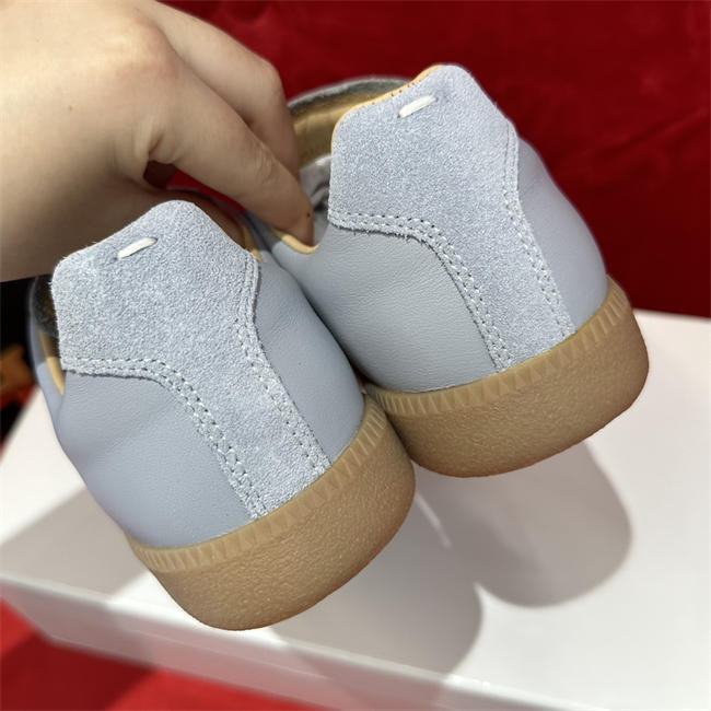 ma*s*n Ma*i*la sneaker