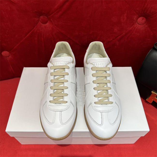 ma*s*n Ma*i*la sneaker