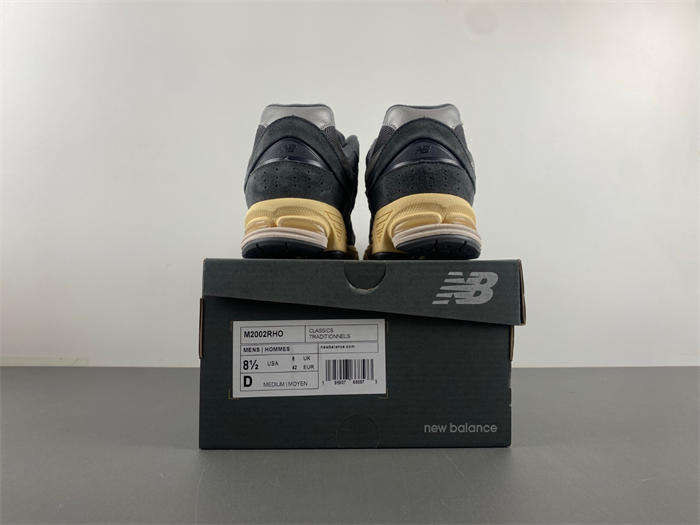 new balance NB M2002RHO