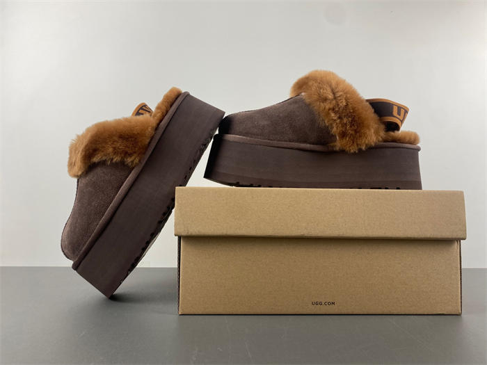 UGG W/1113474