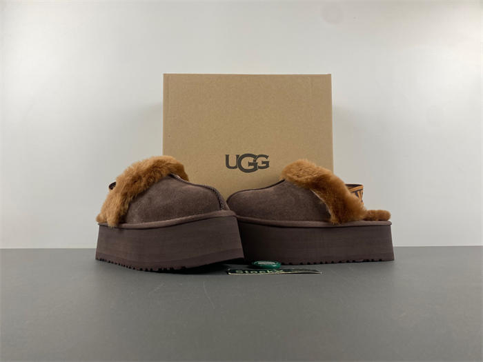 UGG W/1113474