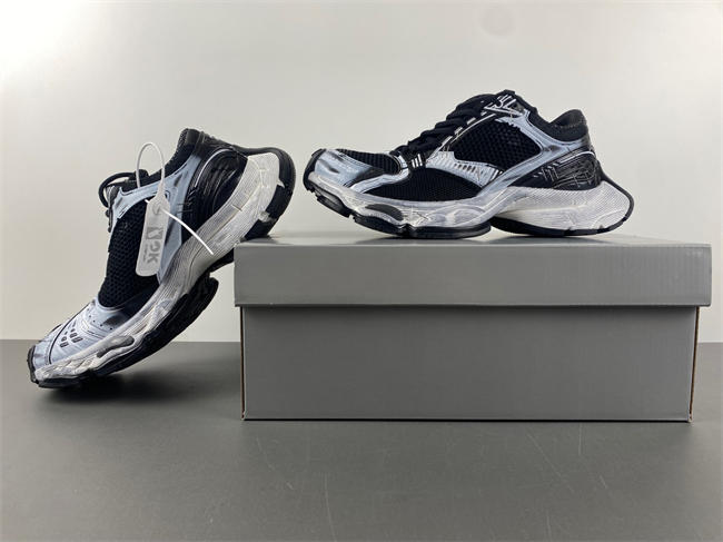 Balenciaga 803681-W3ST4-0120