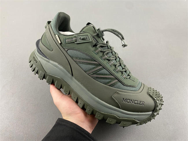 Moncler Army green low