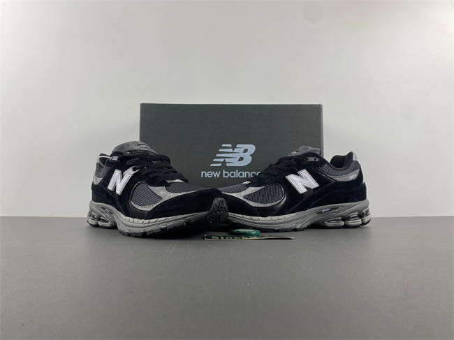 New Balance 2002R Black Dark Grey White M2002RR1
