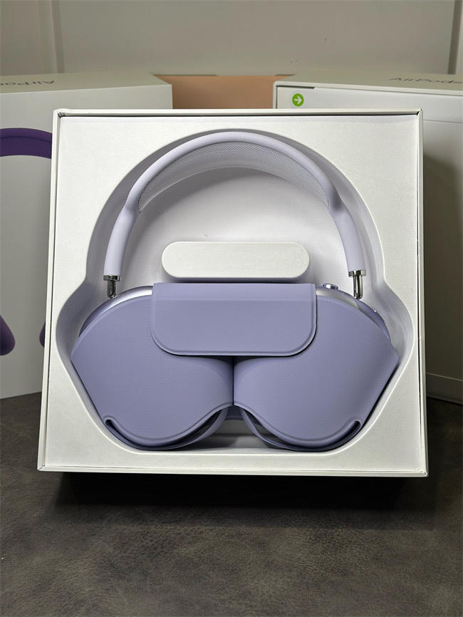 AirPods Max purple